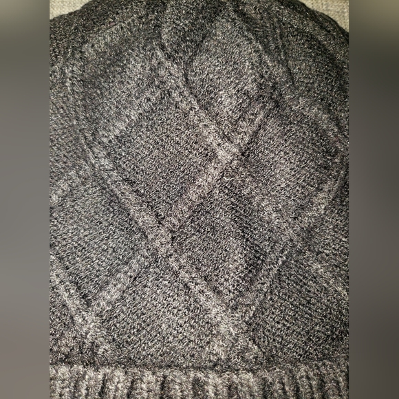 Camptrace Black Knitted Winter Beanie - Picture 4 of 5